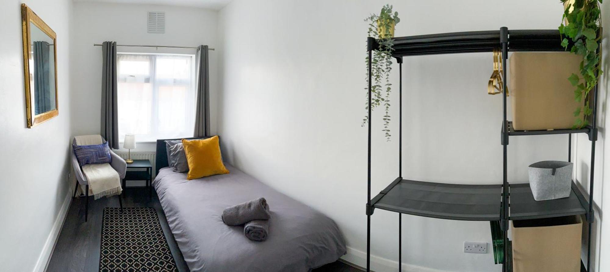 Wembley Oasis: Modern Semi-detached Near Stadium